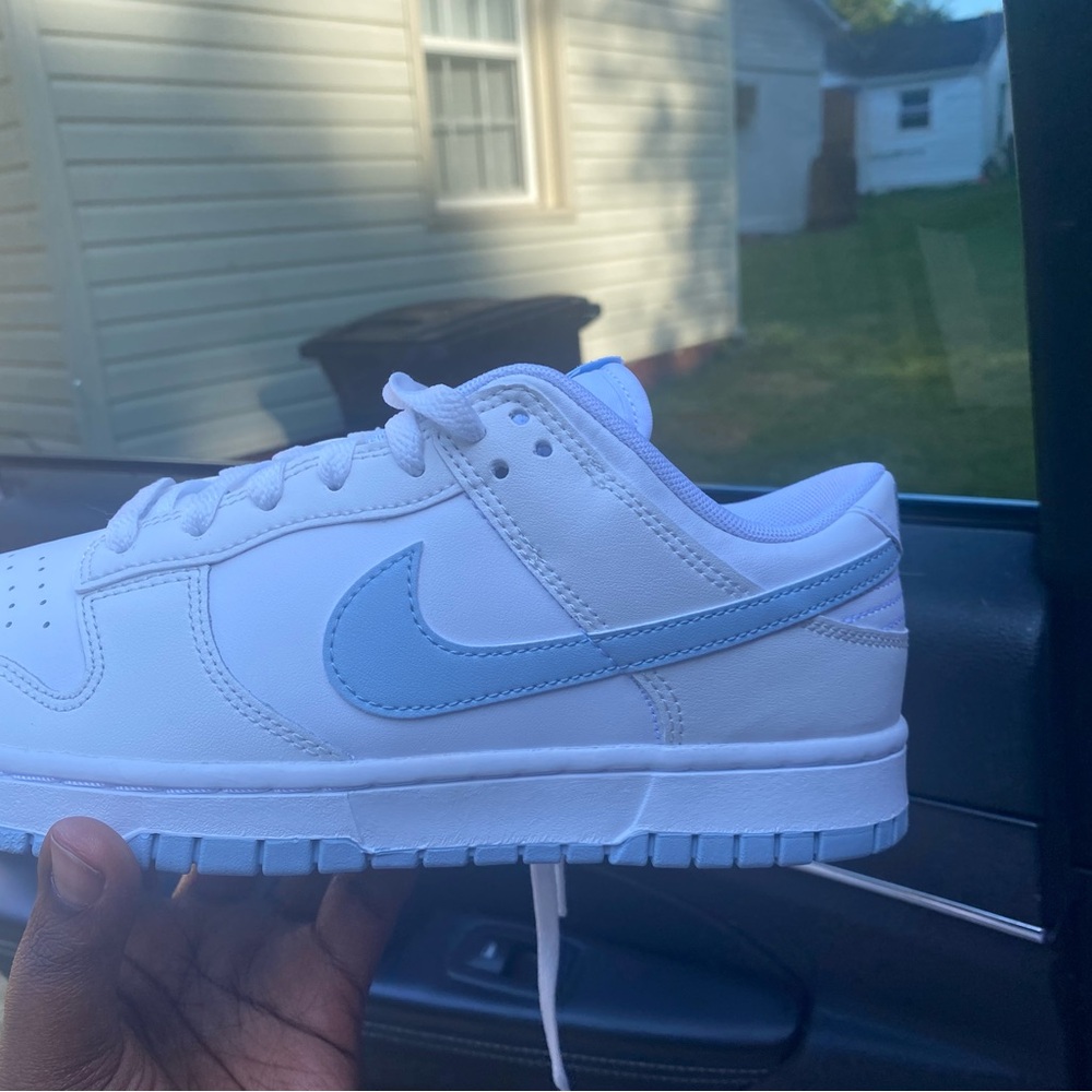 Nuke Dunks Low Size 9 - Picture 3 of 5
